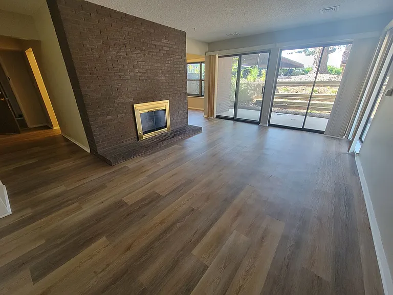 500 Manhattan Dr #D1 — Photo 8