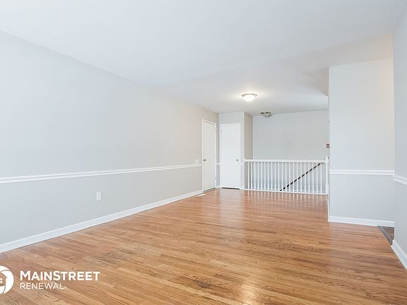 5th image of 845 Preakness Ln