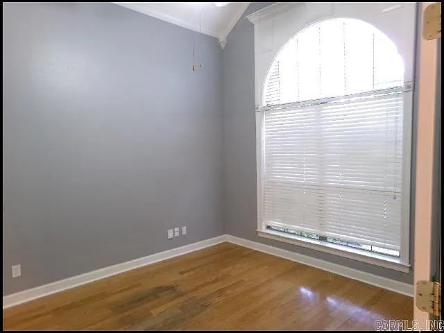 4 bed, 2.0 bath, 2685 sqft, $3,000 — Photo 4