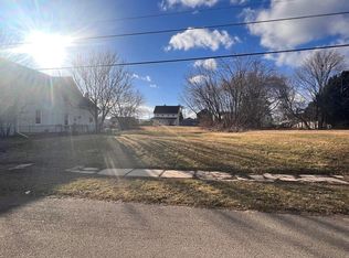 116 S East St, Sayre, PA 18840