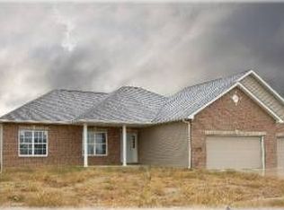 8418 Herrick Park, Troy, IL 62294