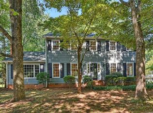 6000 Old Providence Rd, Charlotte, NC 28226