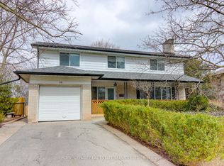 1191 Newton Rd, Oakville, ON L6H2A1