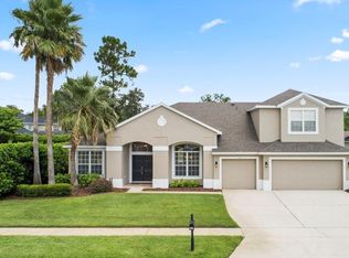 365 Osprey Lakes Cir, Chuluota, FL 32766