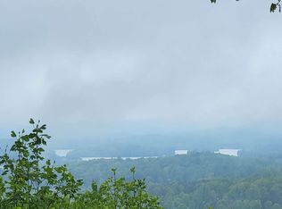 Solitude Ln, Hayesville, NC 28904