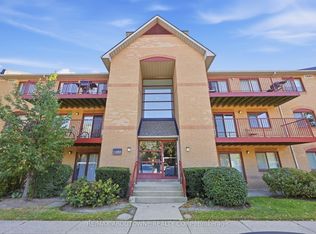 1480 Pilgrims Way #1611, Oakville, ON L6M3G7