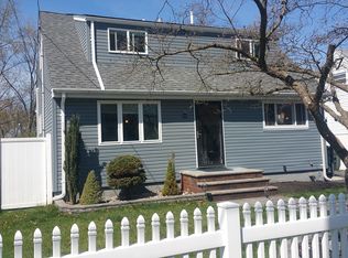 331 Sunset Ave, Old Bridge, NJ 08857