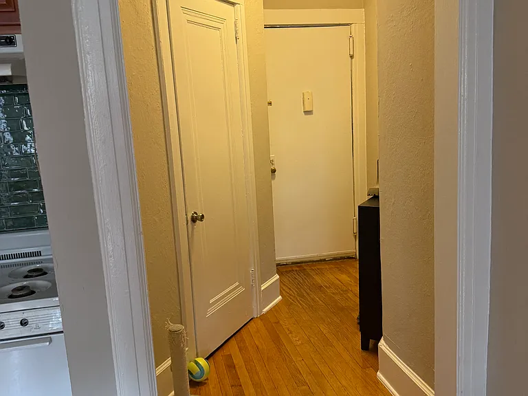 72 W Hudson Ave — Photo 5