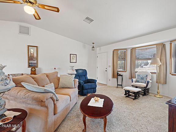 4th image of 2925 N Sioux Dr