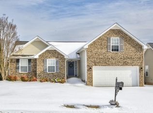 2789 Ridgepole Dr, Clarksville, TN 37040