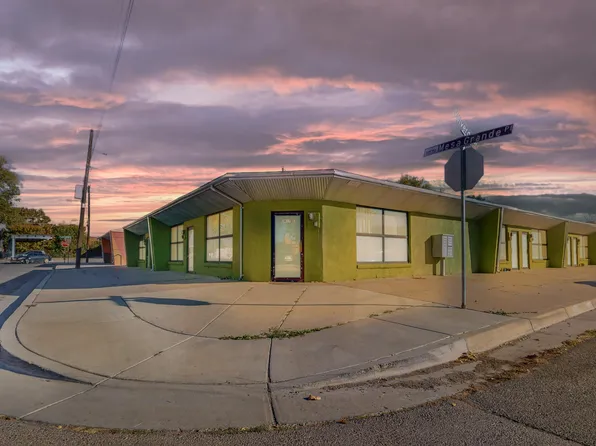 302 Val Verde Dr SE Unit D, Albuquerque, NM 87105