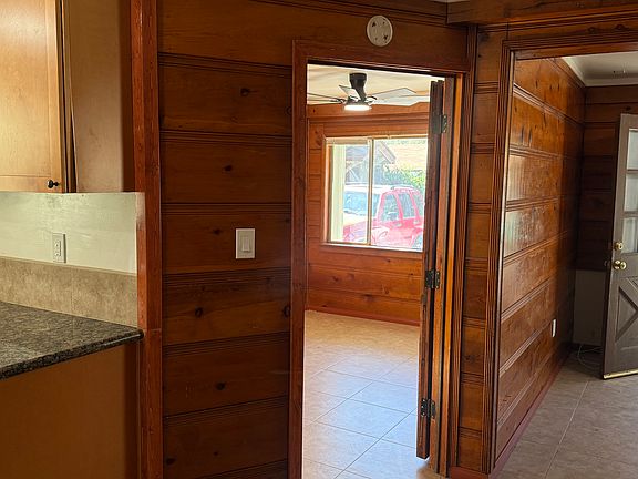 4th image of 28271 Silverado Canyon Rd #9