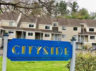 958 S Main St #958, Middletown, CT 06457