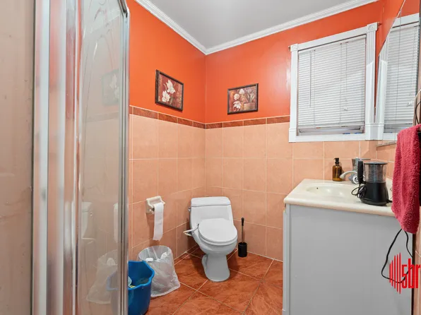 15 Van Sicklen Street image 28 of 38