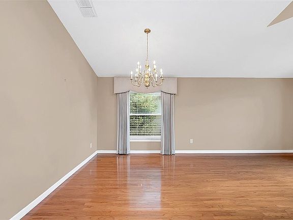 4th image of 2661 Alamosa Pl