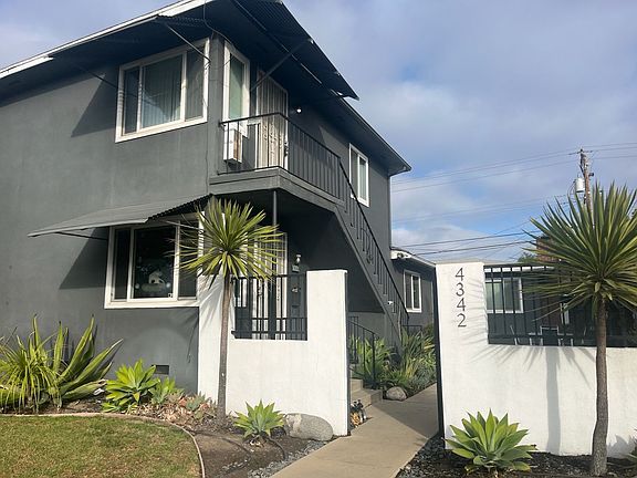 2nd image of 4342 N Lakewood Blvd #4344
