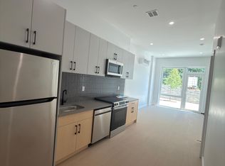 75 Webster St #3, Newark, NJ 07104