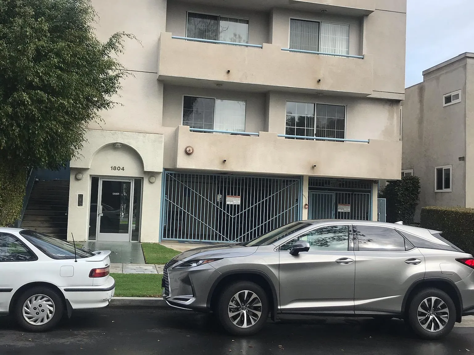 2 bed, 1050 sqft, $3,000 — Photo 1