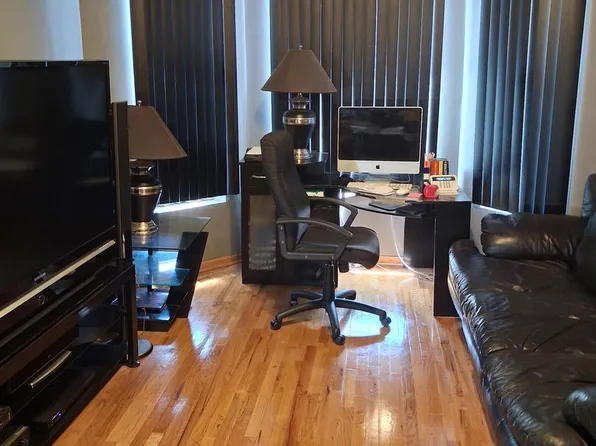 3912 W Fillmore St, Chicago, IL 60624