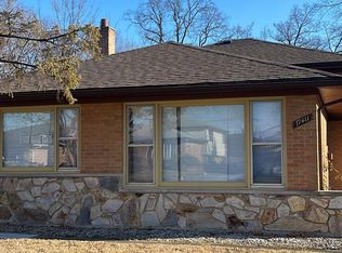 17411 Poe Ave, Hazel Crest, IL 60429