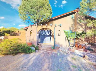 74 Nine Mile Rd, Santa Fe, NM 87508