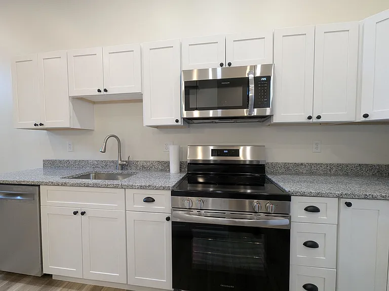 22 S Main St #202 — Photo 5