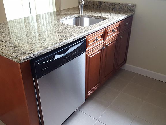 2nd image of 31A Haddon Rd #31A