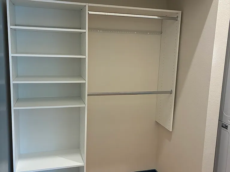 910 NE Norton Ave #2 — Photo 5