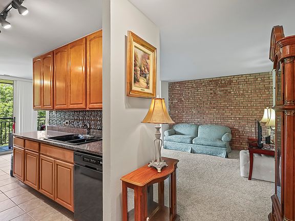 2nd image of 6000 Oakwood Dr APT 3H