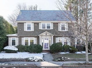 3 Applegarth St, Newton, MA 02459