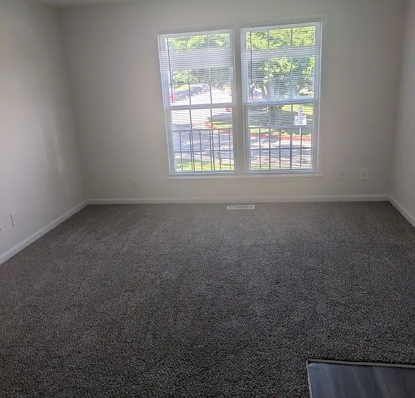 Aquahart Manor — Photo 43