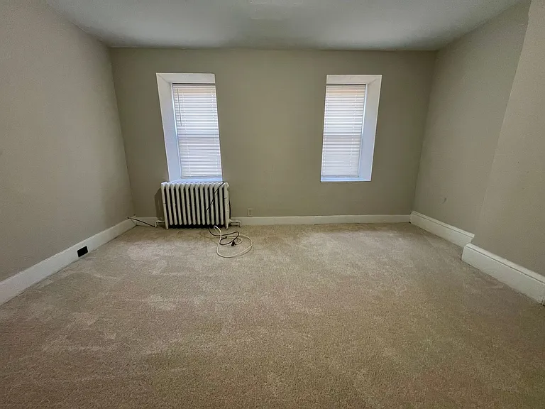 613 Walnut St — Photo 20