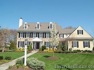 824 Matlack Dr, Moorestown, NJ 08057