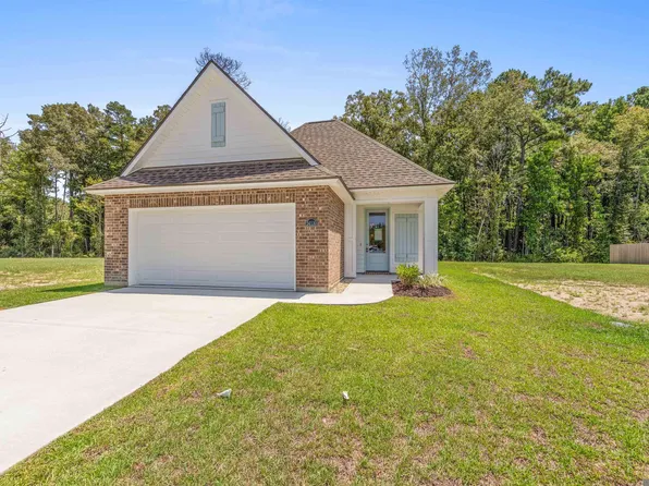 24130 Stellers Sea Dr, Denham Springs, LA 70726