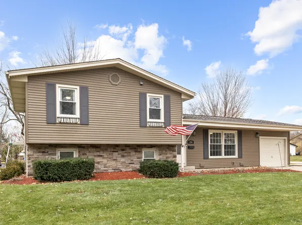 206 Yuma Ln, Carol Stream, IL 60188