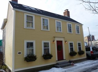 2 Putnam St, Boston, MA 02129