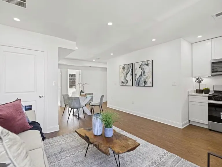 211 Webster St NE #1 — Photo 3
