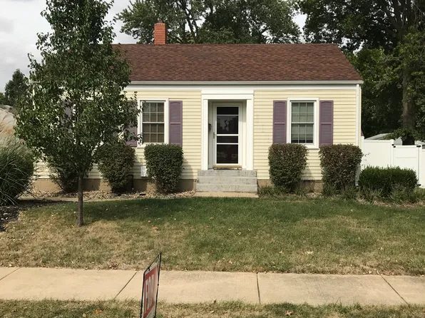 811 W Lincoln St, Pontiac, IL 61764
