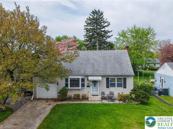 3033 Mission Rd, Bethlehem, PA 18017