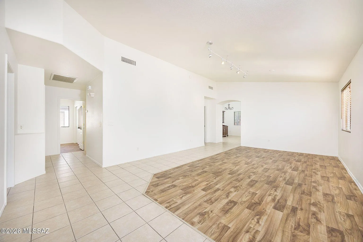 4 bed, 1642 sqft, $1,850 — Photo 2