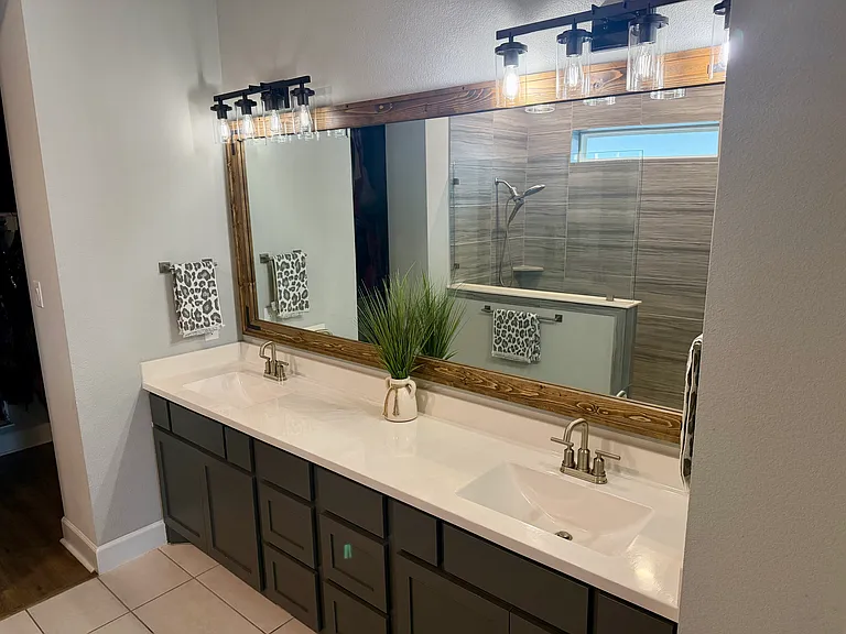 2413 Stella Ln — Photo 41