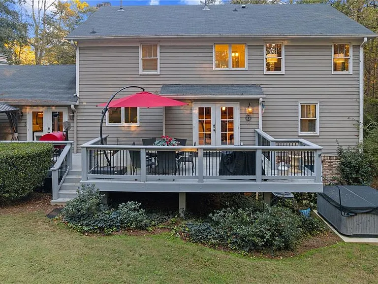 1532 Huntingdon Trl — Photo 34