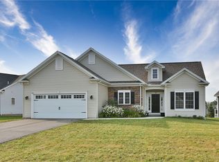 1491 Grand Meadows Way, Webster, NY 14580