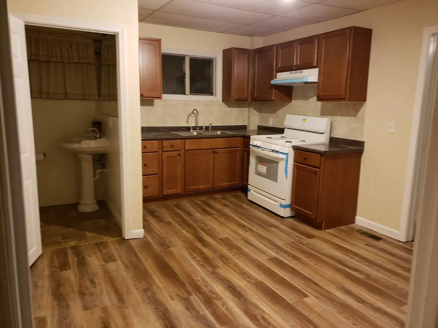 1 bed, 700 sqft, $1,400 — Photo 1