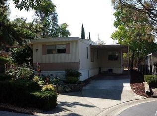 12003 Hemlock Dr, Auburn, CA 95603