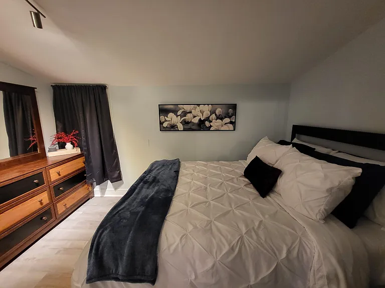 4010A Laurel St — Photo 14