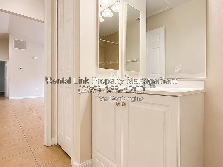 3012 30th St SW — Photo 28