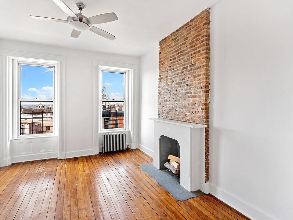 1st image of 489 7th Ave APT 4