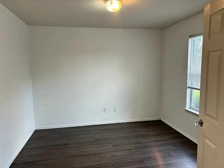 1414 Colorado Bend Dr — Photo 4