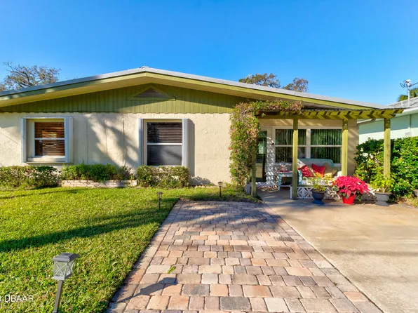 614 S Pine St, New Smyrna Beach, FL 32169
